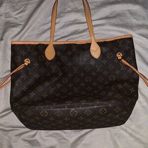 Louis Vuitton Purse